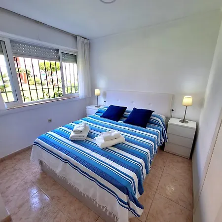 Garden View 1 Bedroom Retreat Apartment Benalmadena